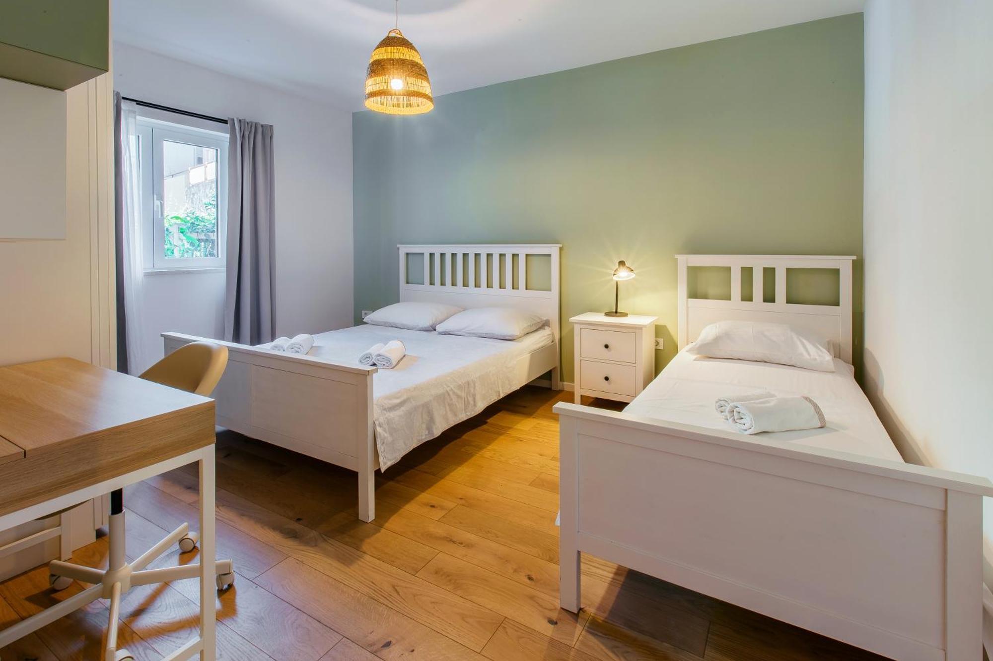Split City Stay,Family Garden Apartments ,Kids Friendly, Parking In Private Garage Apartmán Split